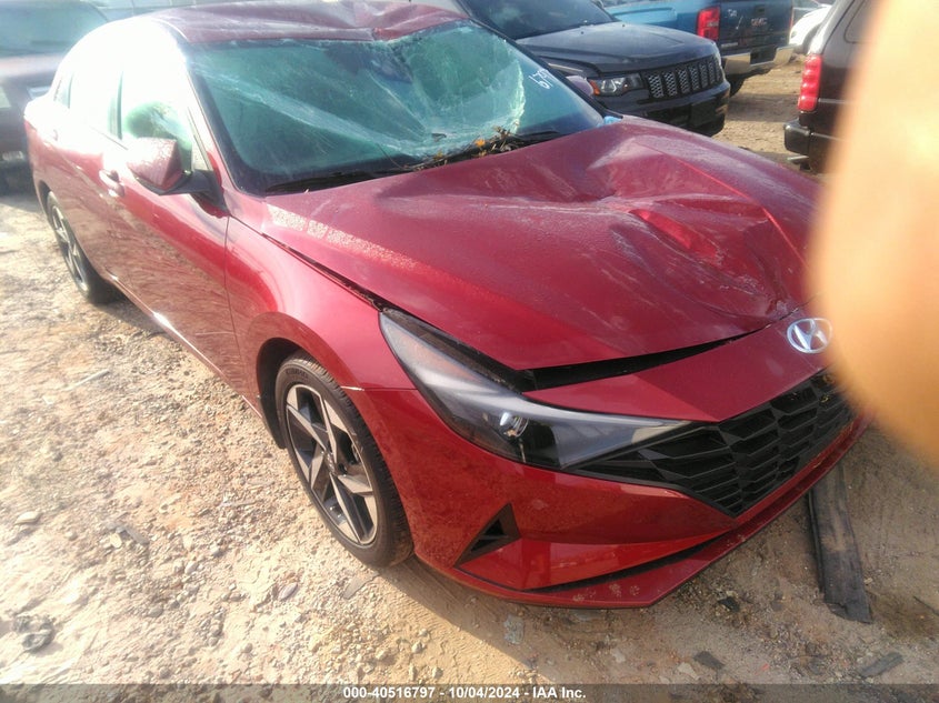 2023 HYUNDAI ELANTRA  (VIN: KMHLS4AG2PU613844)