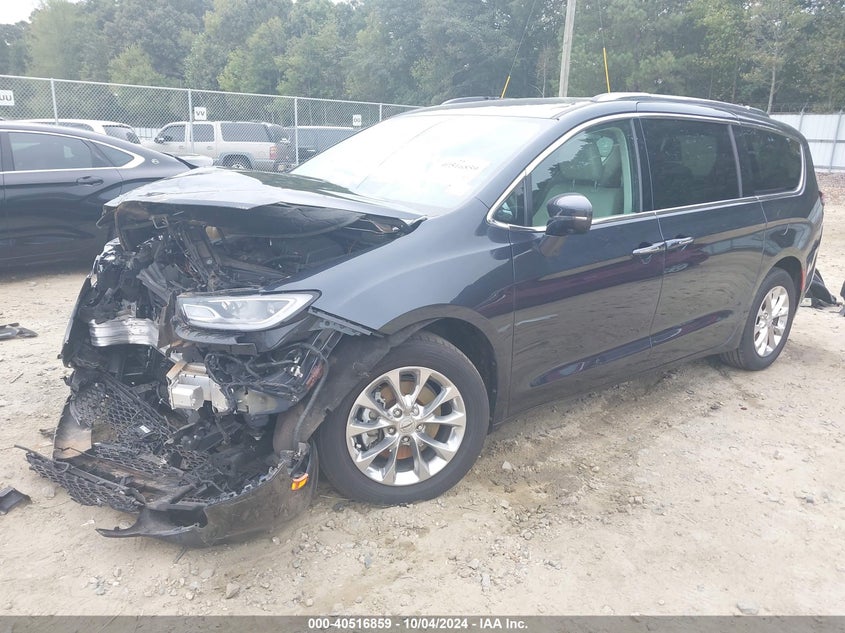 VIN 2C4RC1BG0MR596172 2021 CHRYSLER PACIFICA TOURING L