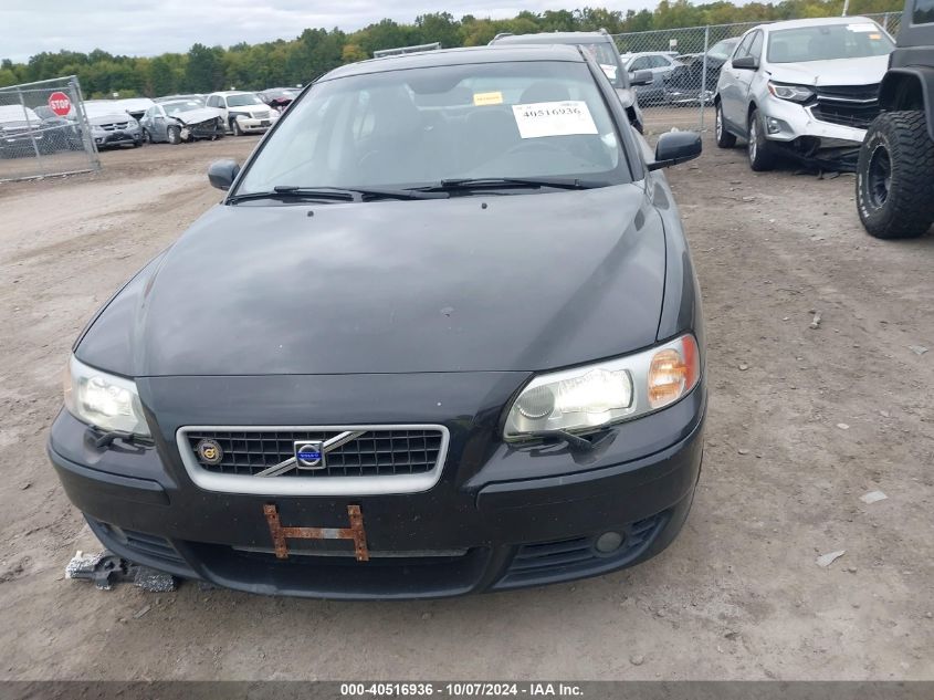 2005 Volvo S60 R VIN: YV1RH527X52473272 Lot: 40516936