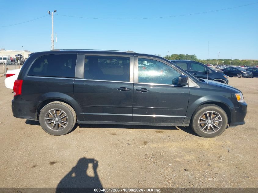 2017 Dodge Grand Caravan Sxt VIN: 2C4RDGCG6HR595869 Lot: 40517286