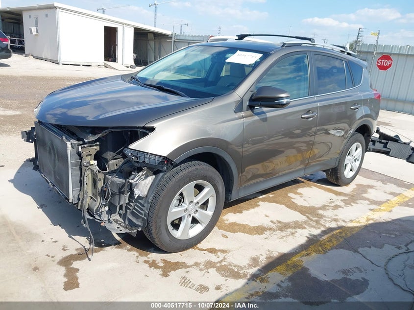 2014 TOYOTA RAV4 XLE - 2T3WFREV5EW090847