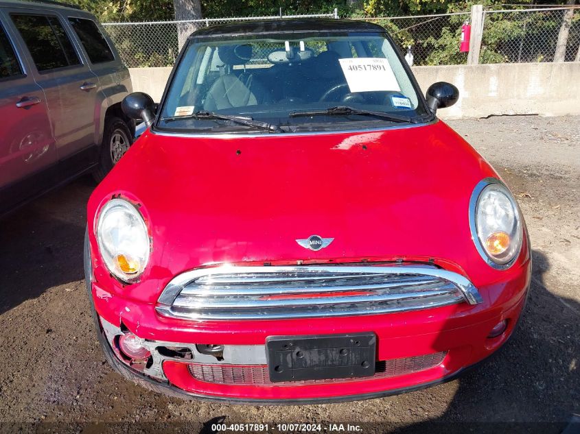 2009 Mini Cooper VIN: WMWMF33549TW77408 Lot: 40517891