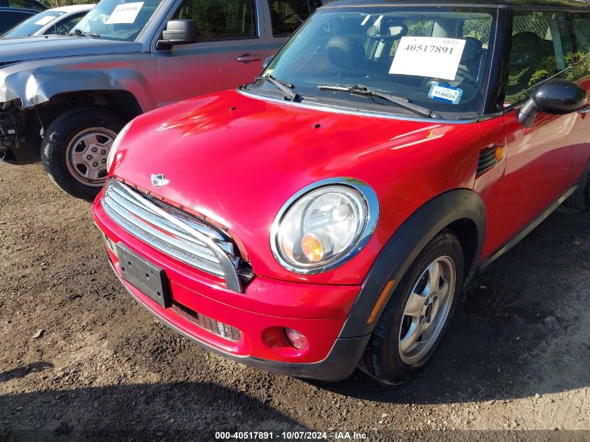 2009 Mini Cooper VIN: WMWMF33549TW77408 Lot: 40517891