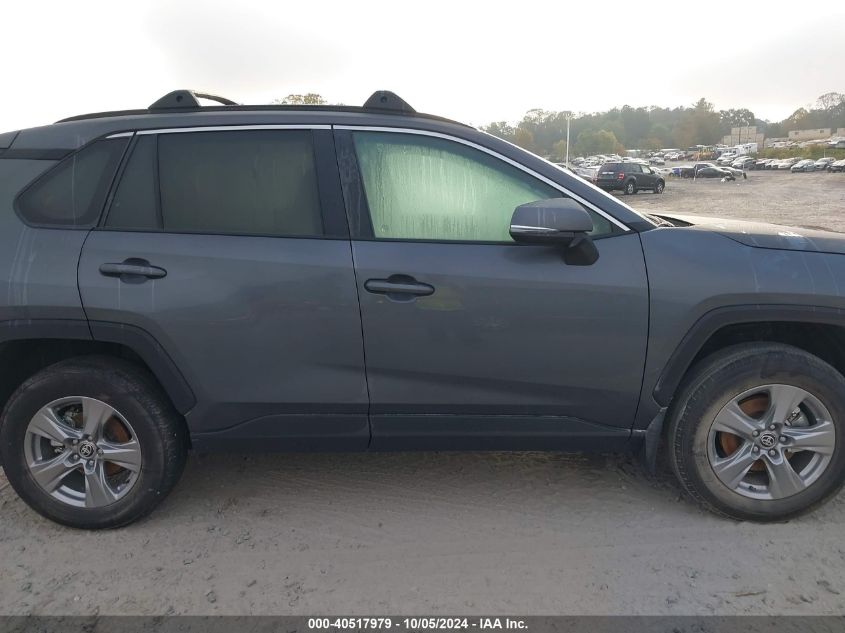 2T3P1RFV4RW460452 2024 Toyota Rav4 Xle