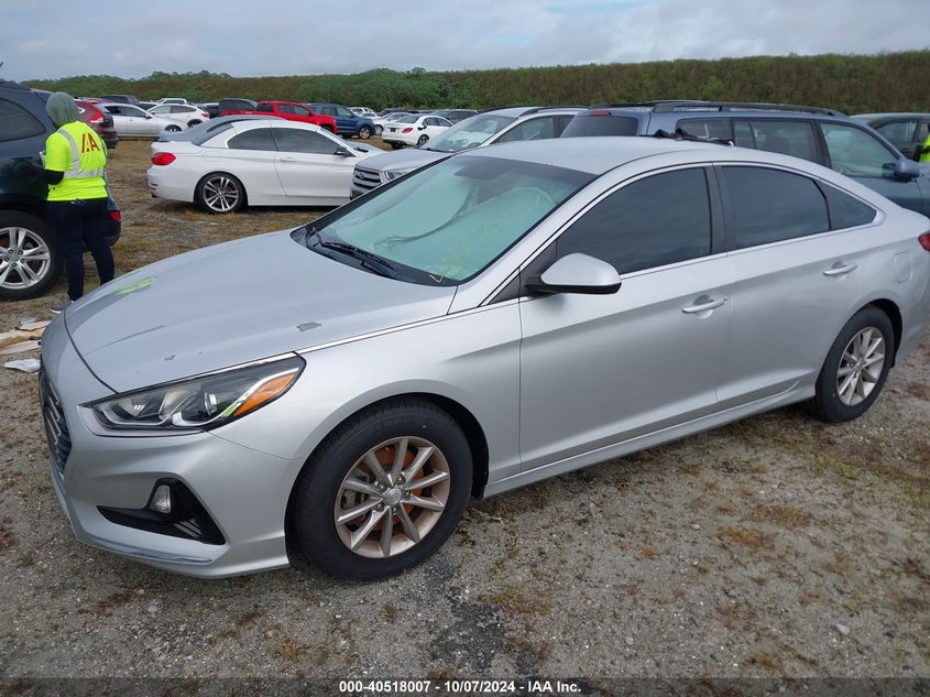 VIN 5NPE24AF9JH658608 2018 HYUNDAI SONATA SE