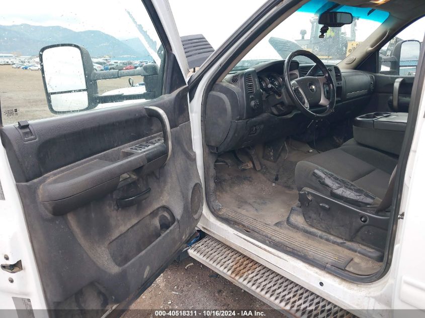 2009 Chevrolet Silverado 3500Hd Lt VIN: 1GBJK83629F157086 Lot: 40518311