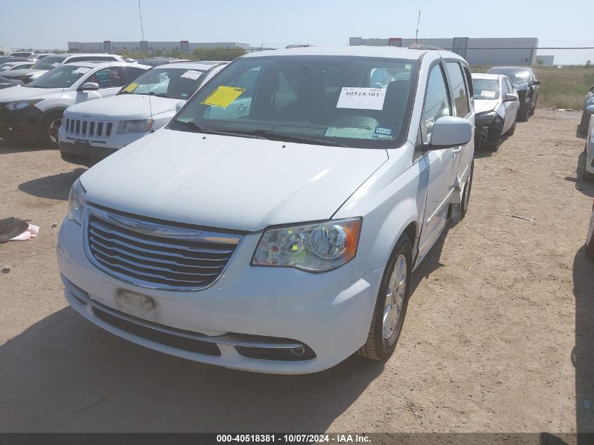 VIN 2C4RC1BGXGR245757 2016 CHRYSLER TOWN & COUNTRY no.2