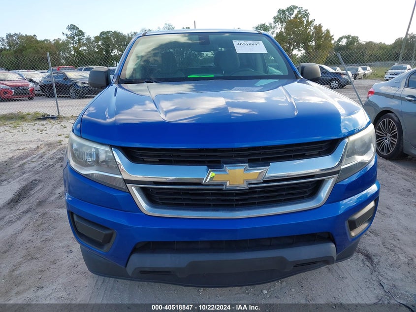 VIN 1GCGSBEA5K1125868 2019 CHEVROLET COLORADO WT