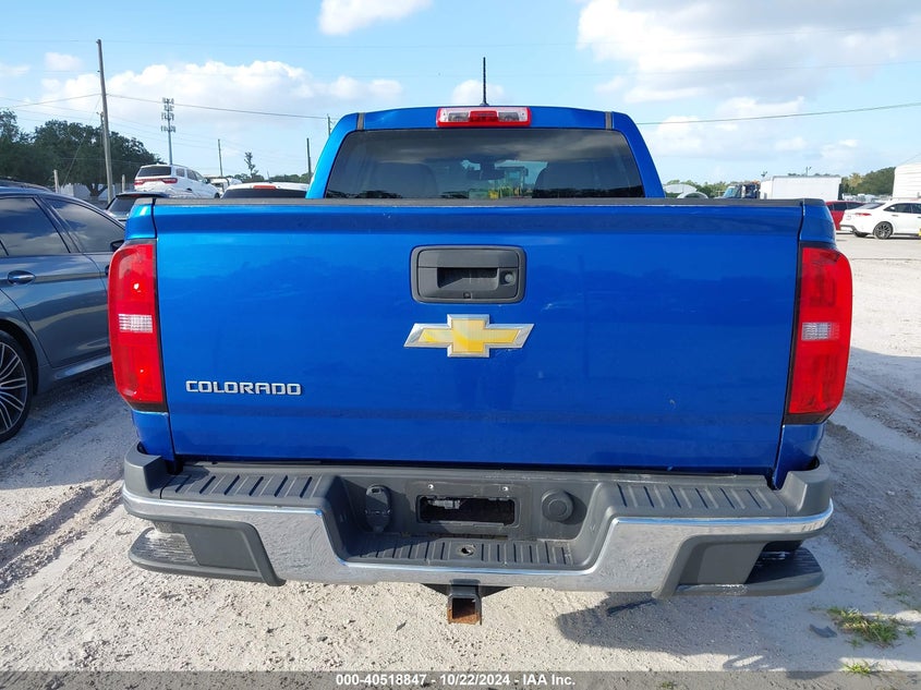 VIN 1GCGSBEA5K1125868 2019 CHEVROLET COLORADO WT