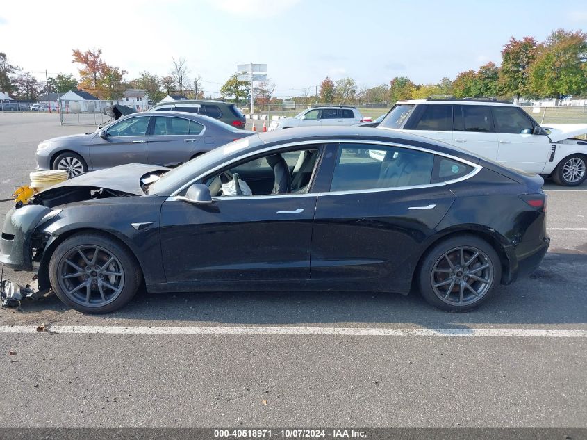 2018 Tesla Model 3 VIN: 5YJ3E1EB1JF118706 Lot: 40518971