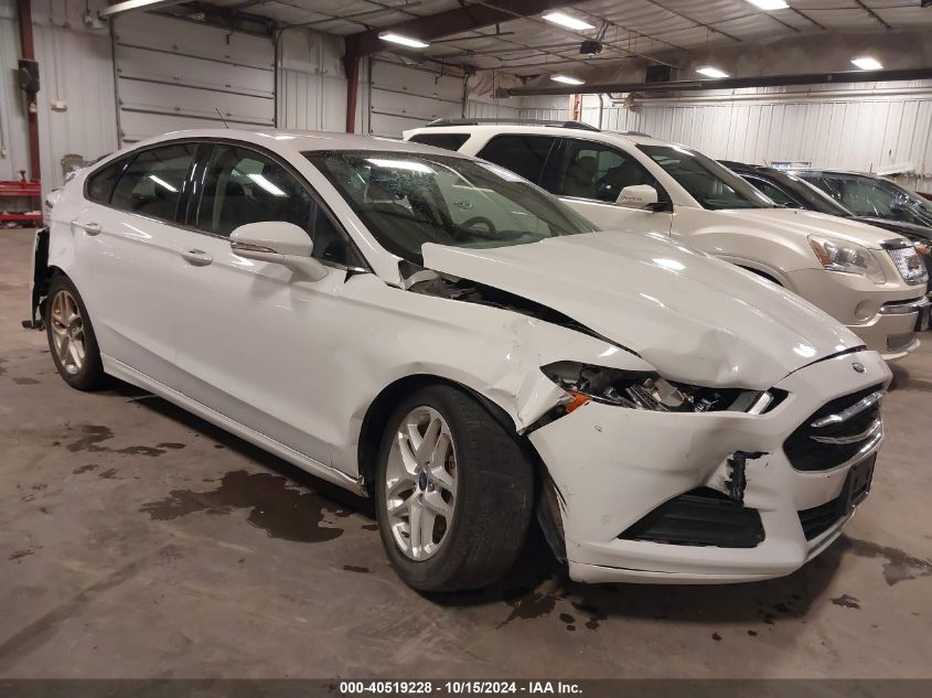 VIN 2HGFB2F81EH543486 2016 FORD FUSION no.1