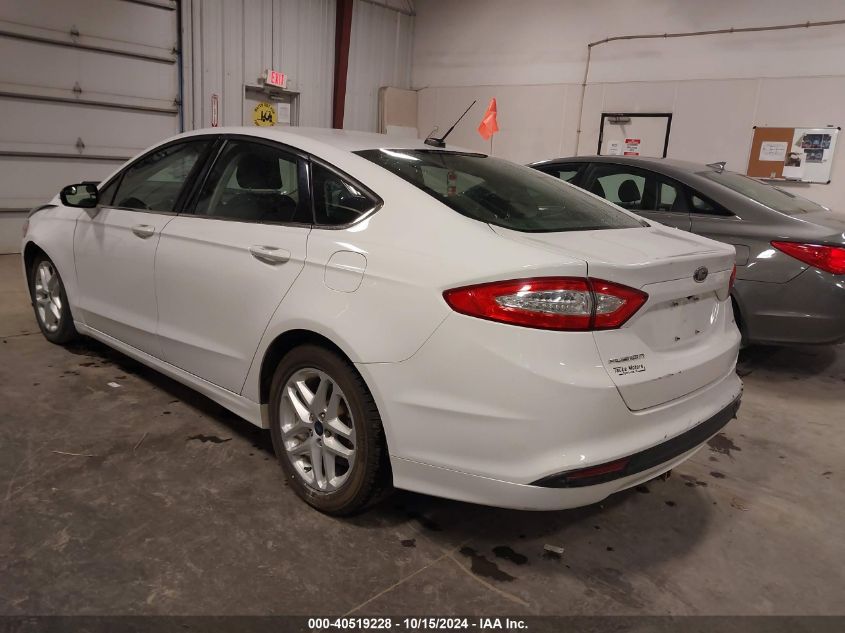 VIN 2HGFB2F81EH543486 2016 FORD FUSION no.3