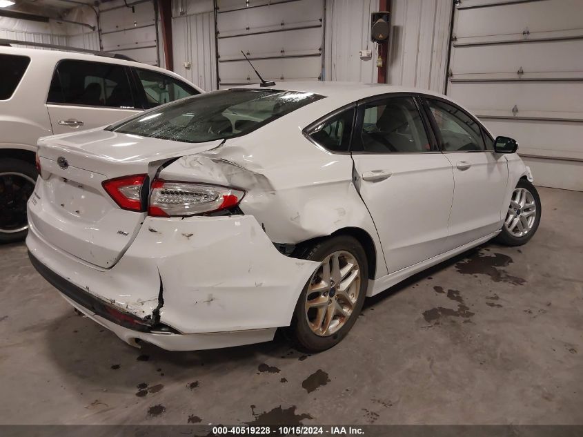 VIN 2HGFB2F81EH543486 2016 FORD FUSION no.4