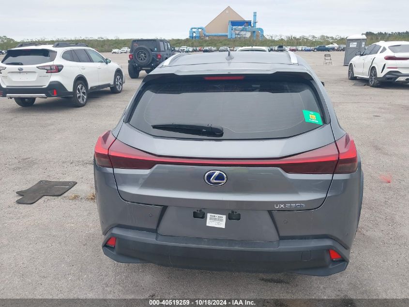 VIN JTHU9JBH9K2010922 2019 Lexus UX 250H no.16