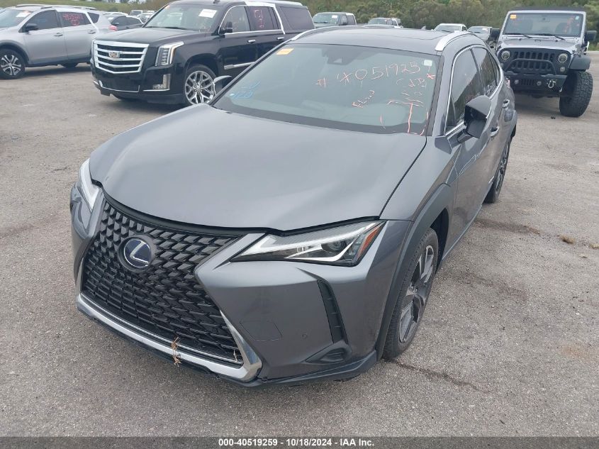 VIN JTHU9JBH9K2010922 2019 Lexus UX 250H no.2