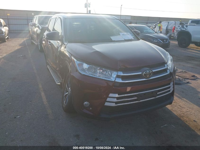 5TDKZRFH4KS303721 2019 TOYOTA HIGHLANDER - Image 1