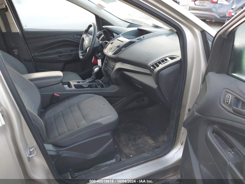 2017 FORD ESCAPE VIN: 1FMCU0F79HUC84380