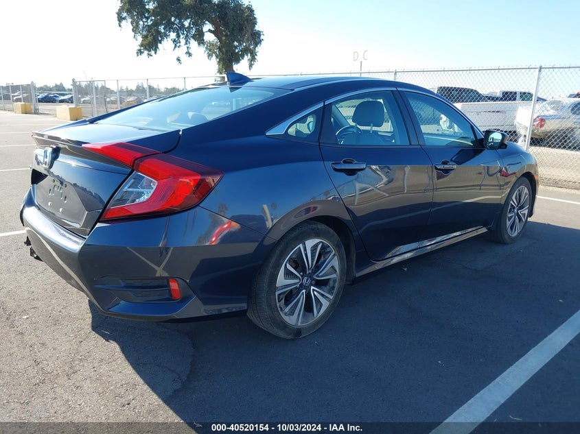 VIN 2HGFC1F38JH643512 2018 HONDA CIVIC EX-T
