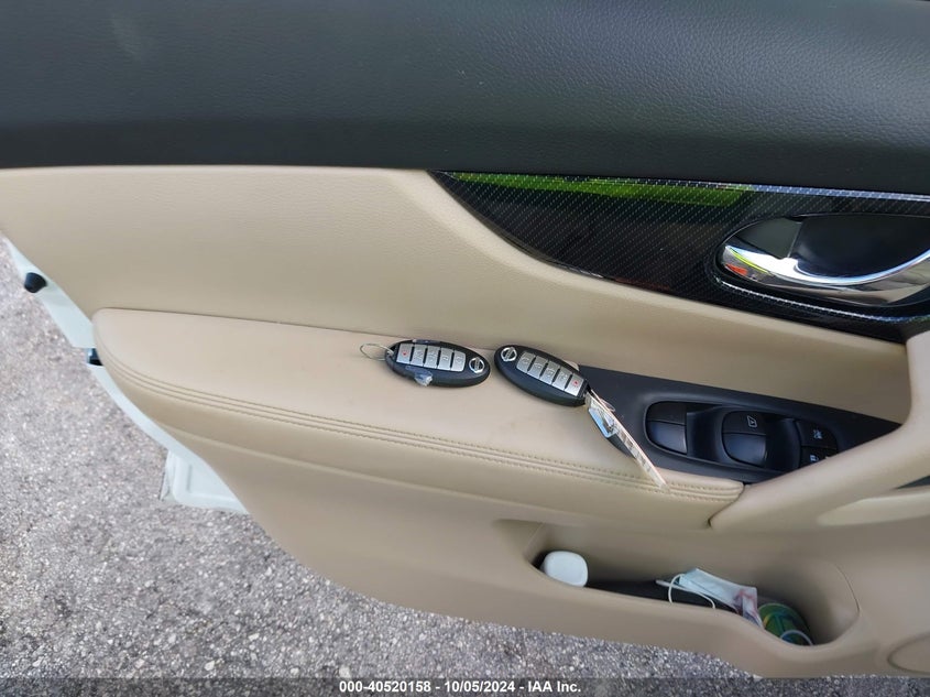 2017 NISSAN ROGUE SL - 5N1AT2MT3HC775605