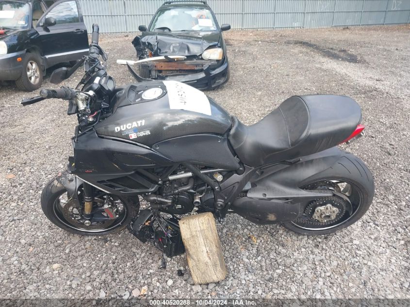 2012 Ducati Diavel VIN: ZDM13BLW3CB005875 Lot: 40520288