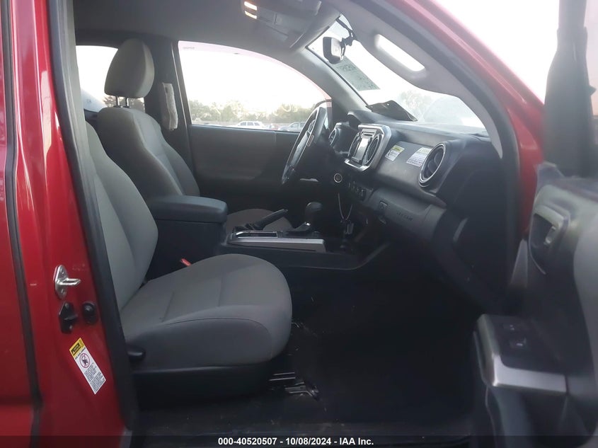 2017 TOYOTA TACOMA SR5 V6 - 5TFSZ5AN0HX094874