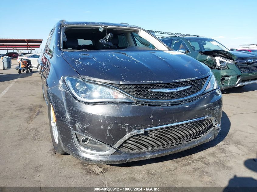 2019 Chrysler Pacifica Touring L VIN: 2C4RC1BG4KR700739 Lot: 40520912