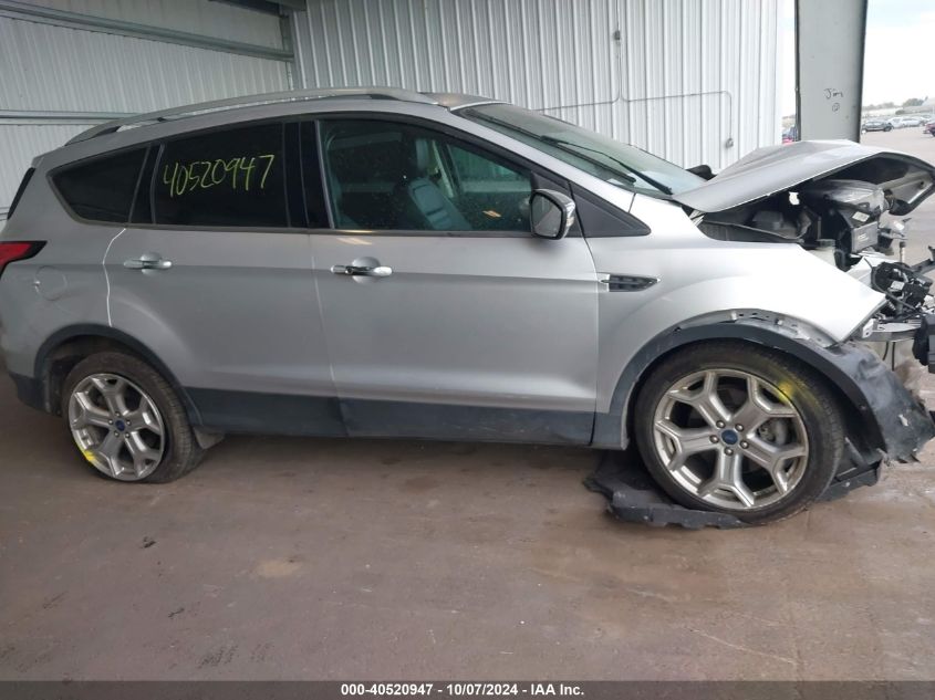 1FMCU9J90KUC04615 2019 Ford Escape Titanium