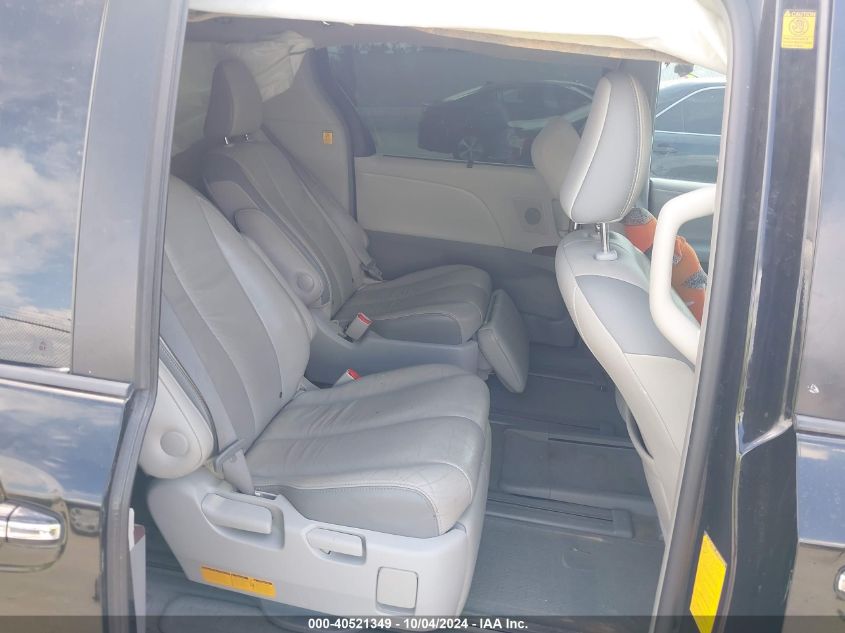 5TDYK3DCXCS245117 2012 Toyota Sienna Limited V6 7 Passenger