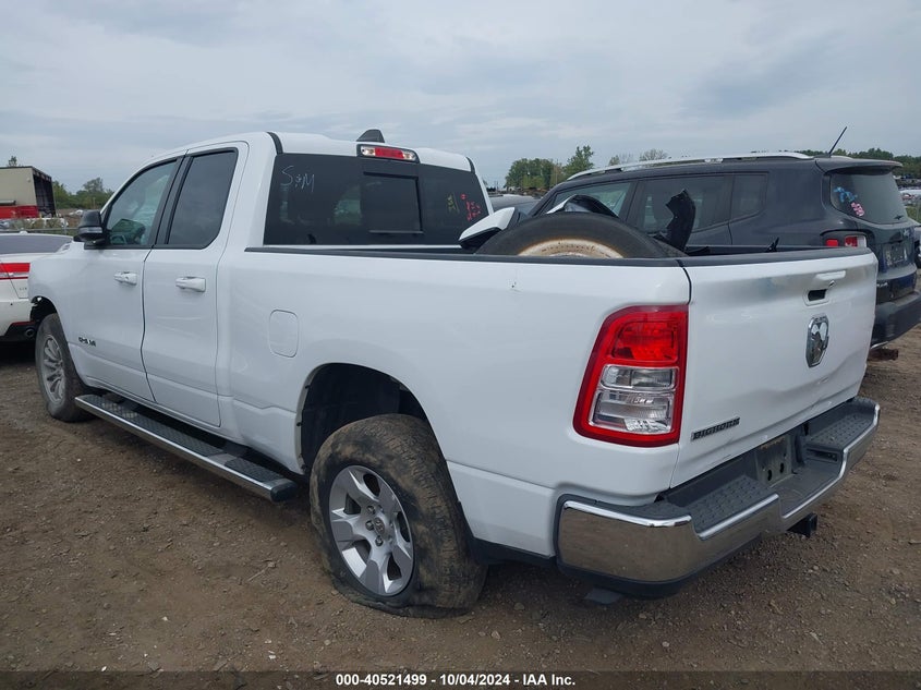 Vin: 1c6rrebg1nn290917, lot: 41010243, ram 1500 big horn  4x2 6'4 box 20223