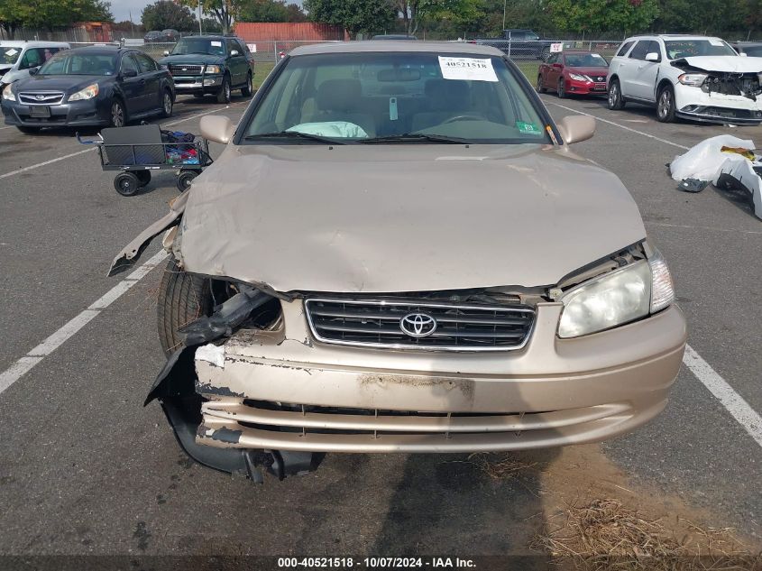 2000 Toyota Camry Ce/Le/Xle VIN: 4T1BG22K7YU935238 Lot: 40521518