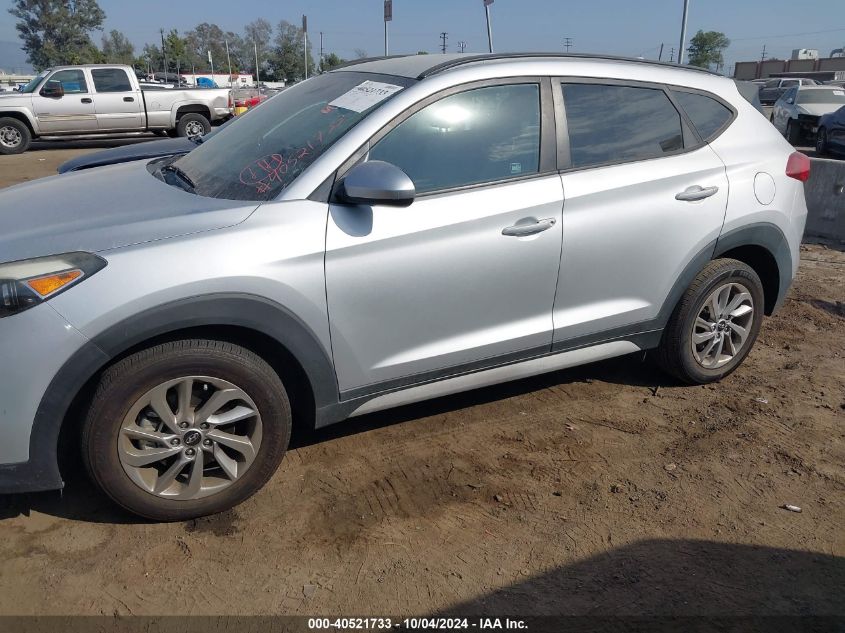 KM8J33A41JU653439 2018 Hyundai Tucson Sel