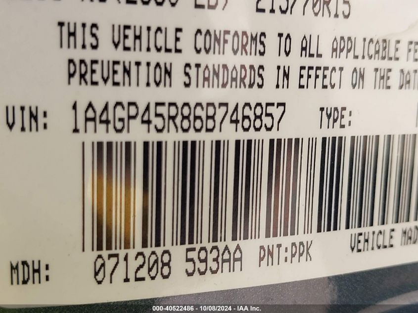 1A4GP45R86B746857 2006 Chrysler Town & Country