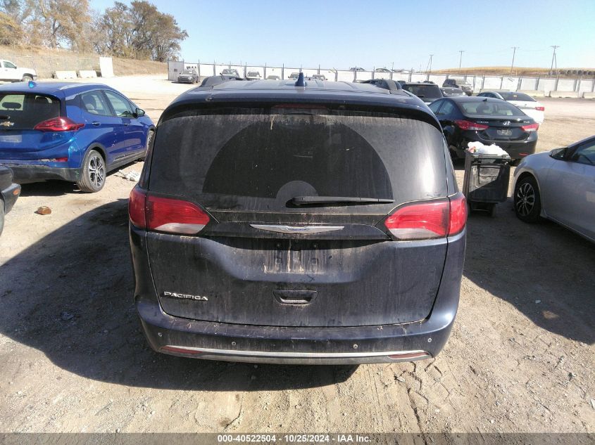 2017 Chrysler Pacifica Touring-L VIN: 2C4RC1BG3HR512576 Lot: 40522504