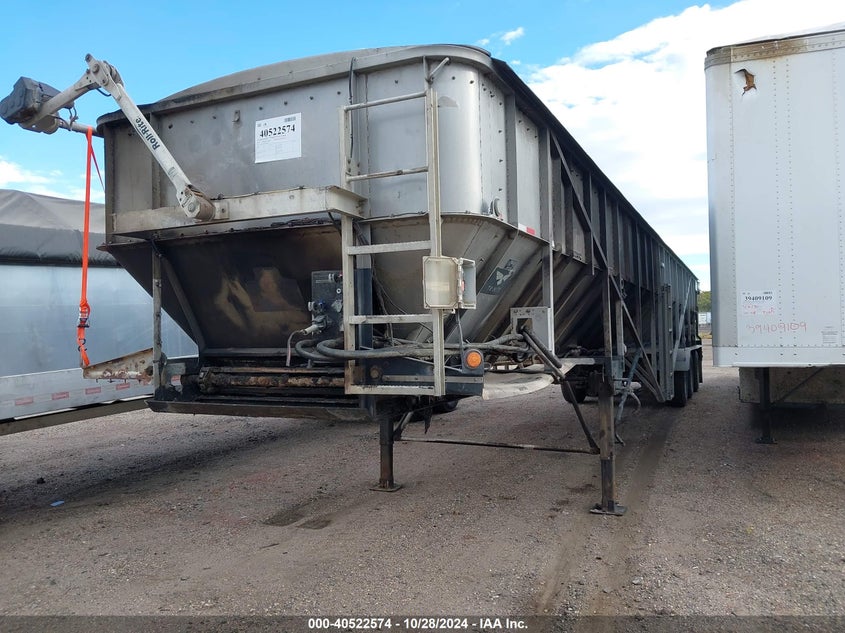 1T9SC503XHB656031 2017   photo no. 2
