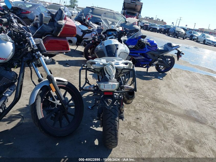 2019 BMW G310 Gs VIN: WB30G1200KR825702 Lot: 40522895