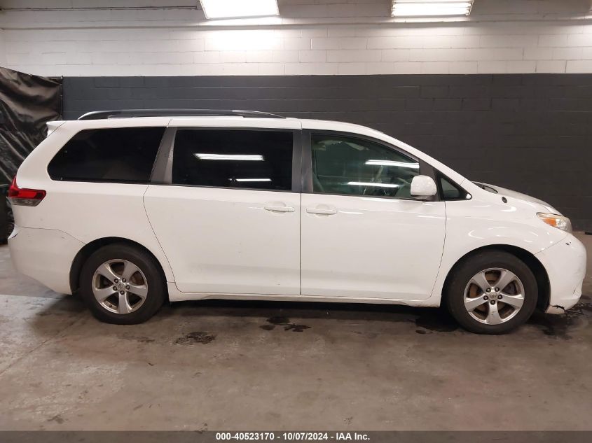 5TDKK3DC0DS305624 2013 Toyota Sienna Le V6 8 Passenger