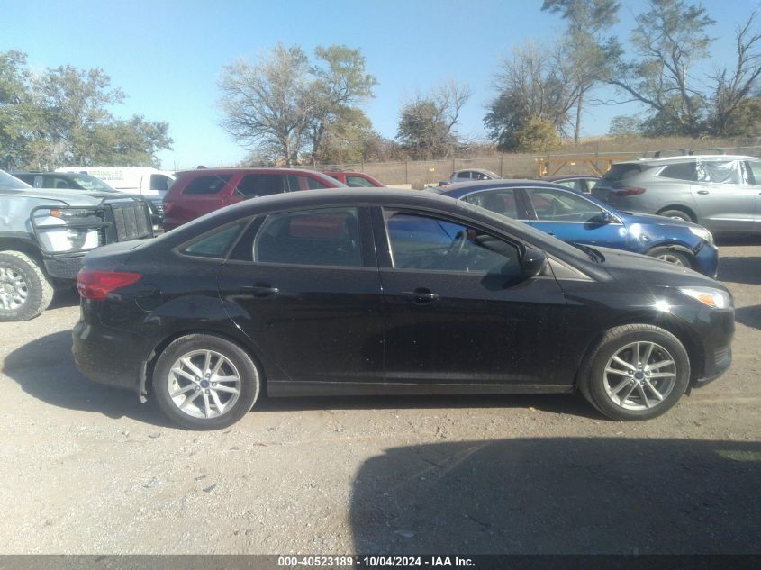 2018 Ford Focus Se VIN: 1FADP3F29JL207810 Lot: 40523189