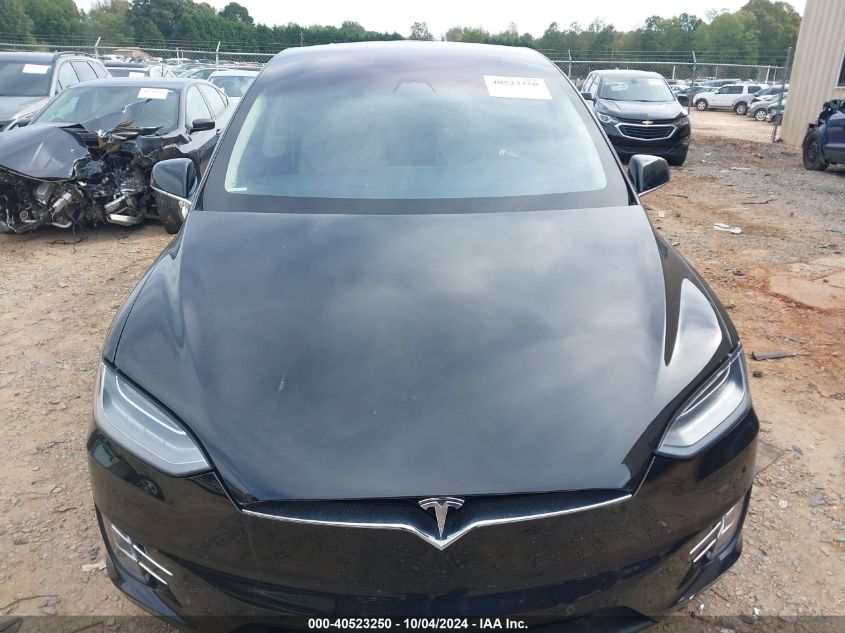 2017 Tesla Model X 100D/75D/90D VIN: 5YJXCBE24HF054541 Lot: 40523250