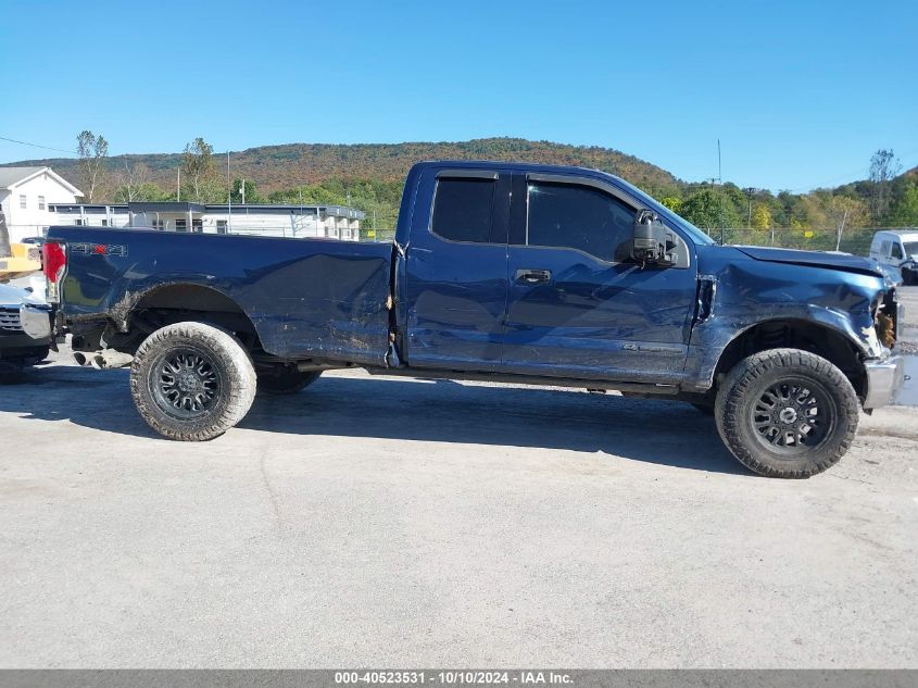 1FT8X3BTXHEB61106 2017 Ford F-350 Xlt