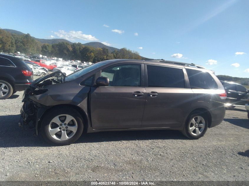 5TDKK3DC0DS379867 2013 Toyota Sienna Le V6 8 Passenger