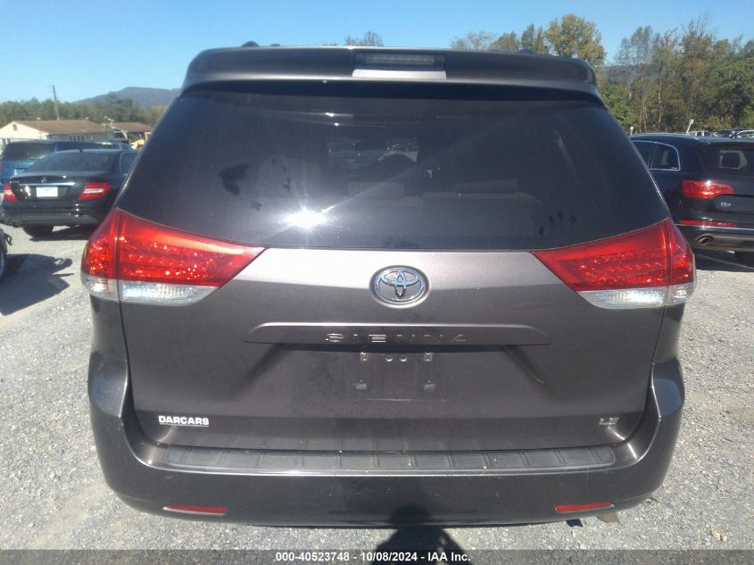 5TDKK3DC0DS379867 2013 Toyota Sienna Le V6 8 Passenger