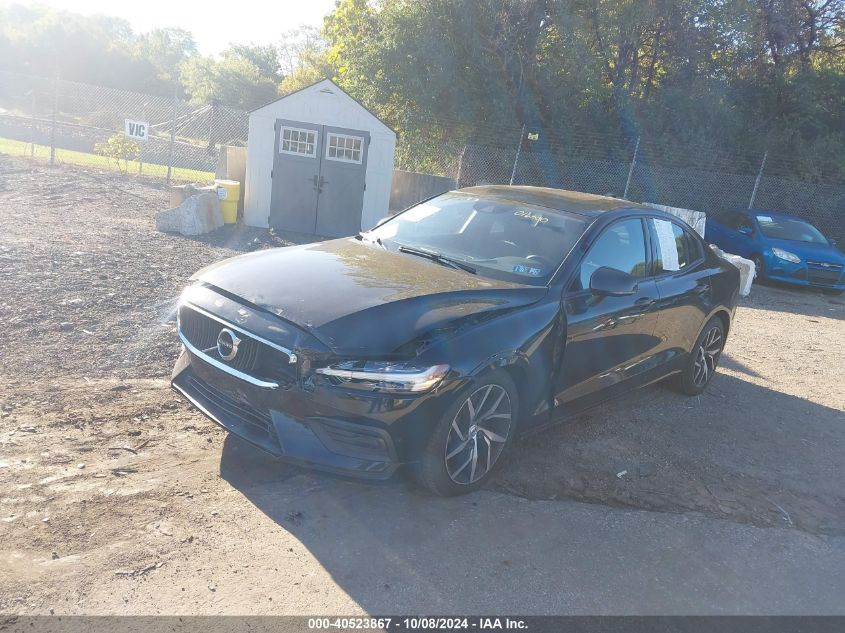 7JRA22TK6KG016500 2019 VOLVO S60 - Image 2