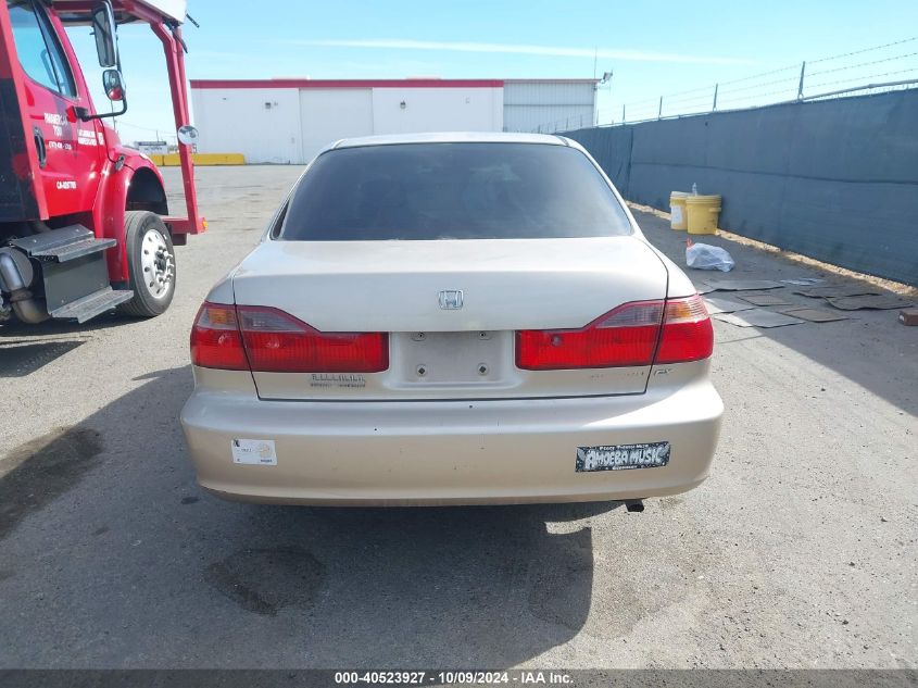 2000 Honda Accord 2.3 Ex VIN: 1HGCG5655YA041837 Lot: 40523927