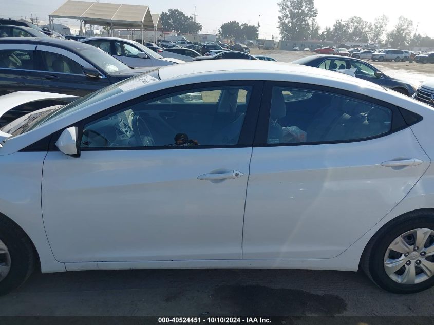 5NPDH4AE9GH717036 2016 Hyundai Elantra Se