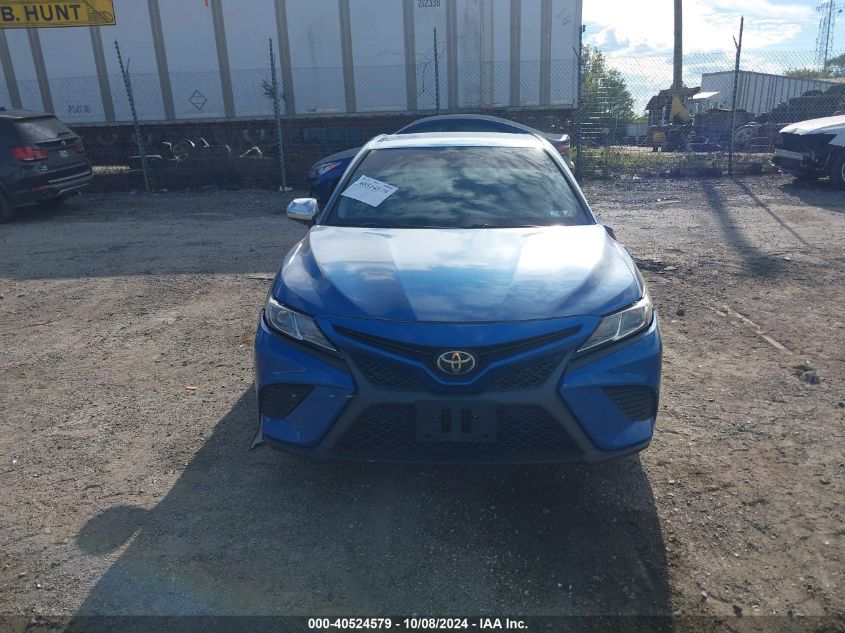 4T1B11HK2JU020595 2018 Toyota Camry Se