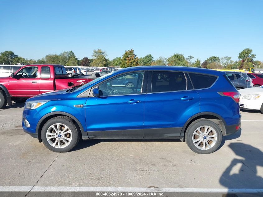 2017 FORD ESCAPE SE - 1FMCU0GD9HUA80117