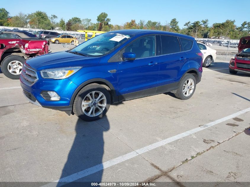 2017 FORD ESCAPE SE - 1FMCU0GD9HUA80117