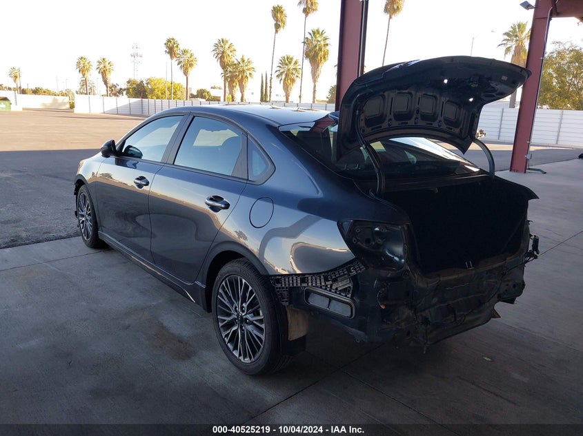 VIN 3KPF54AD4RE738831 2024 KIA FORTE GT LINE