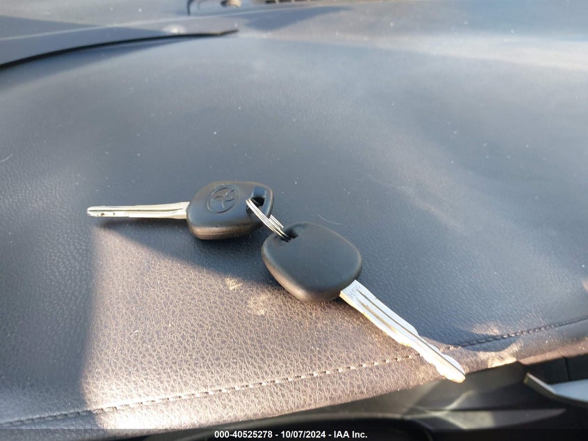 2014 TOYOTA COROLLA L - 2T1BURHE3EC171212