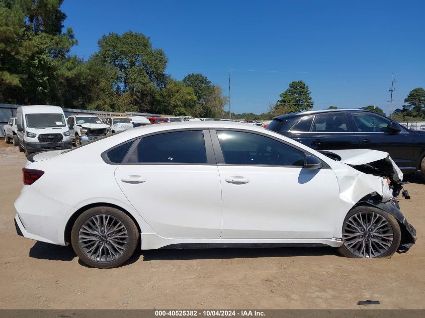 2023 Kia Forte Gt-Line VIN: 3KPF54AD4PE640783 Lot: 40525382